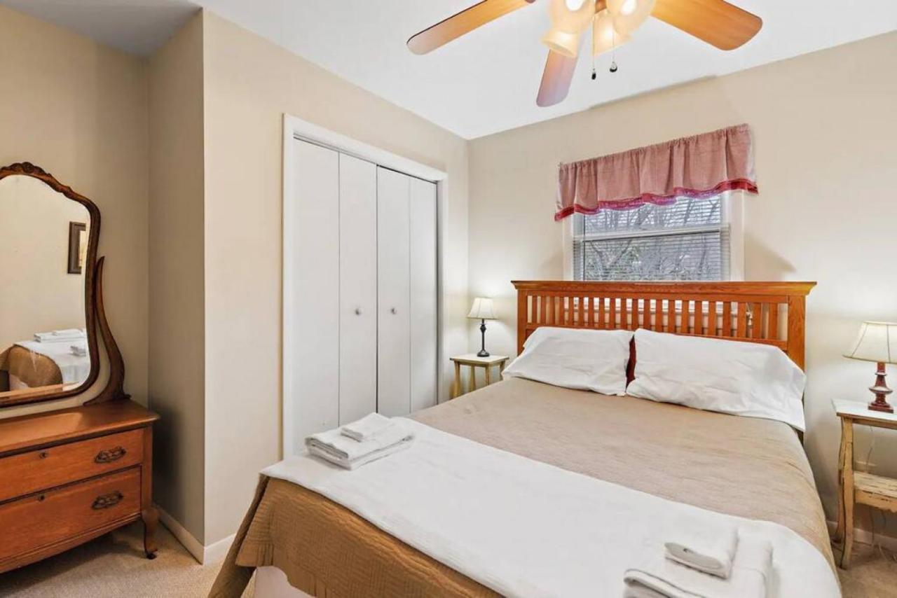 Charming Modern Cabin With Hiking Trails And Fire Pit Blowing Rock Ngoại thất bức ảnh